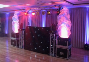 Moddershall Oaks Disco www.davedeediscos.co.uk